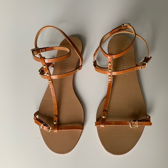 ❌SOLD❌ Gorgeous Strappy Sandals - Picture 2 of 5